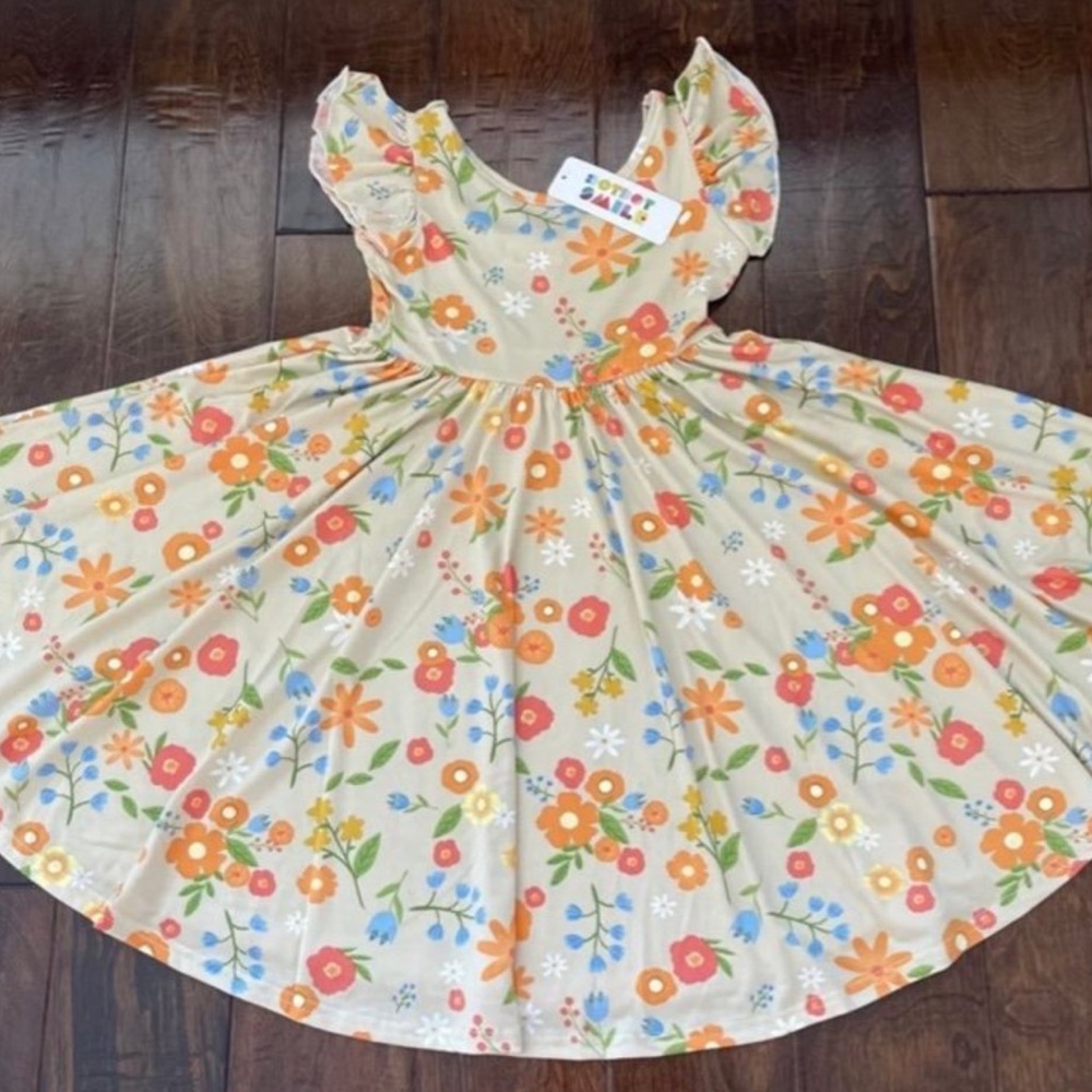 *NWT* DotDotSmile Size 7 Beautiful Floral Empire Dress